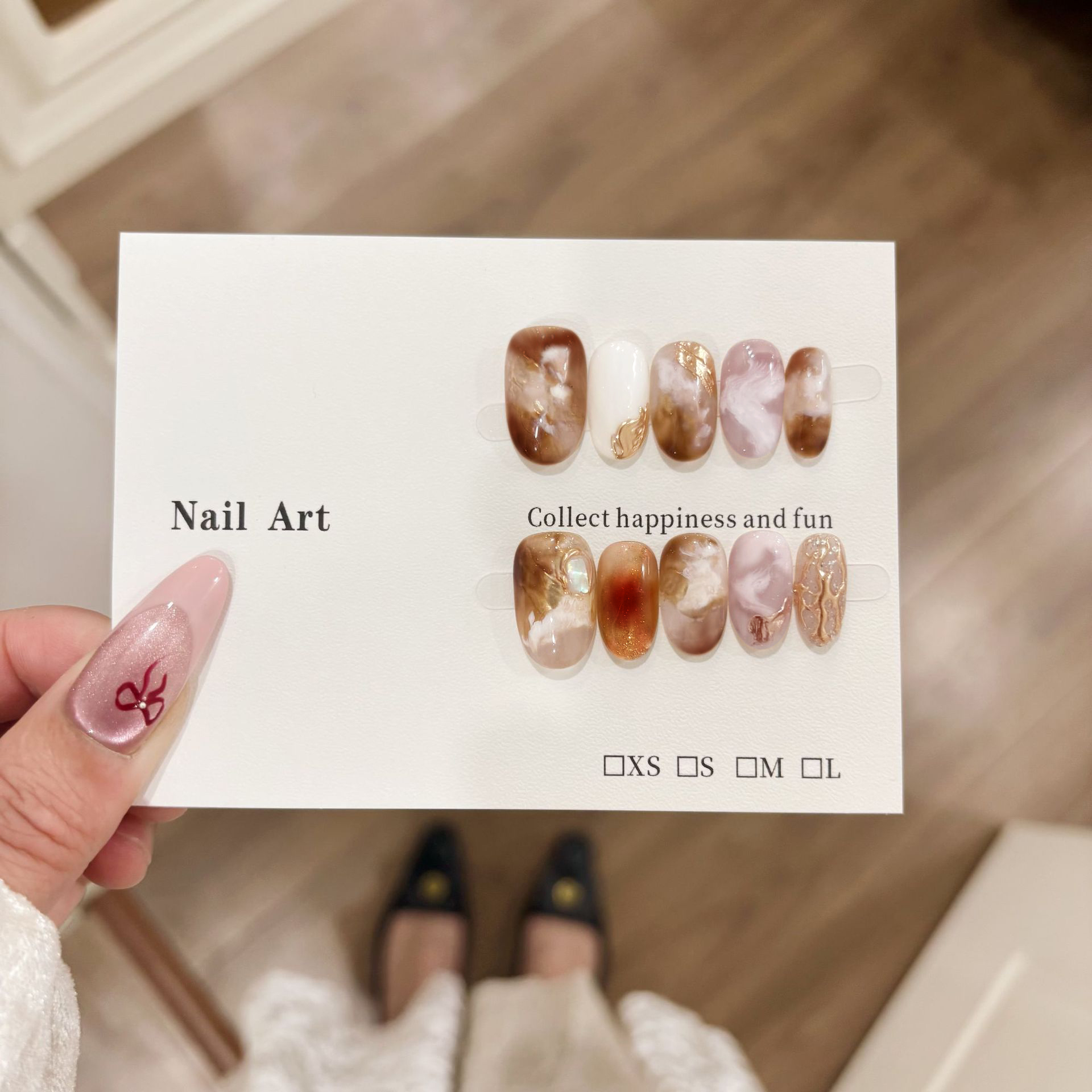 10pcs Press on Nails Light Lux - огляд і ціна Nail Tech Accessories